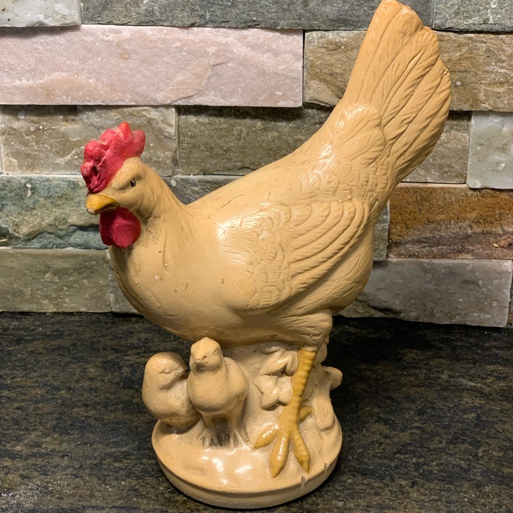 BORGHESE | Chicken & Chicks Figurine